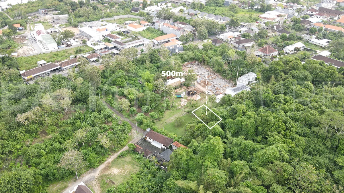 Perfectly-Located-500m2-Land-for-Sale-between-Ungasan-and-Uluwatu-1