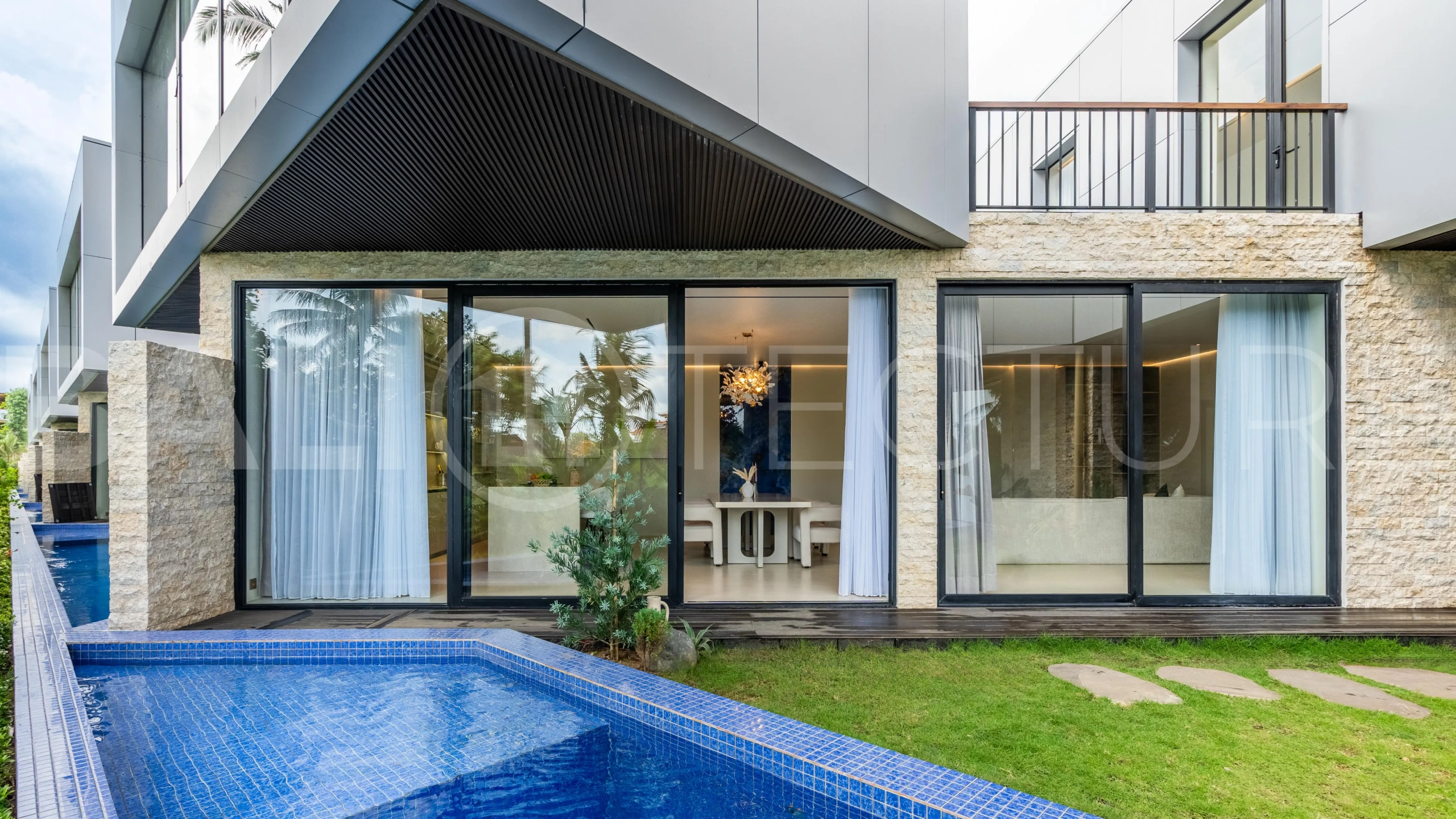 Premium-Modern-3-Bedroom-Villa-for-Sale-in-Ubud-Central-5