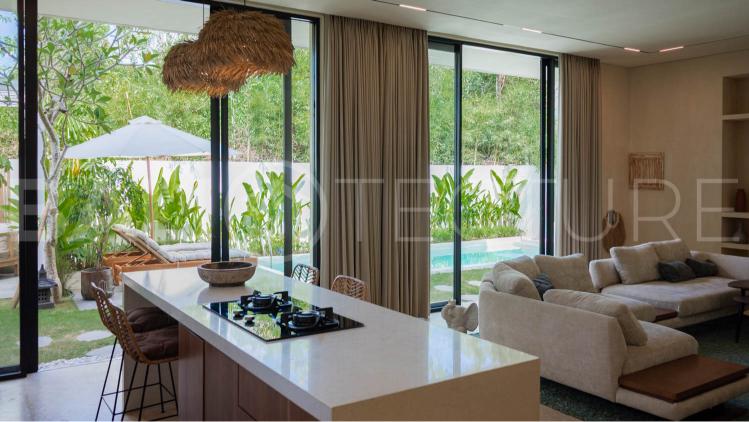 Modern 3-Bedroom Villa Near Gunung Payung Beach4