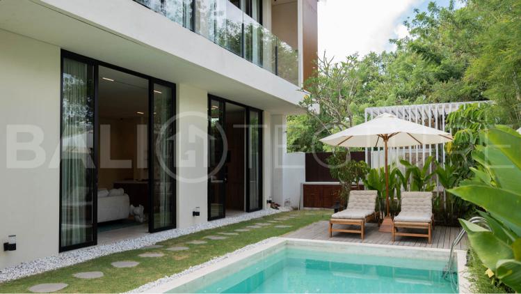 Modern 3-Bedroom Villa Near Gunung Payung Beach8