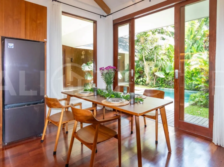 Tranquil-3-Bedroom-Tropical-Villa-for-Sale-in-Sanur-15