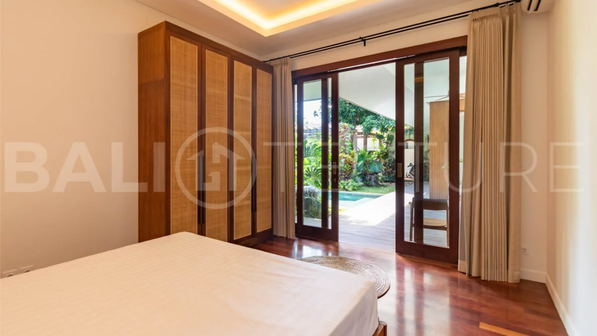 Tranquil-3-Bedroom-Tropical-Villa-for-Sale-in-Sanur-19