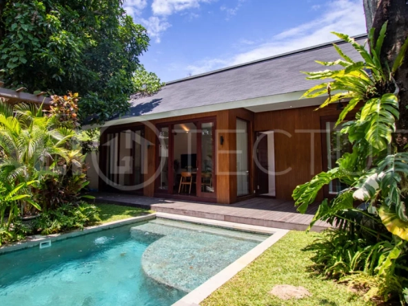 Tranquil-3-Bedroom-Tropical-Villa-for-Sale-in-Sanur-4