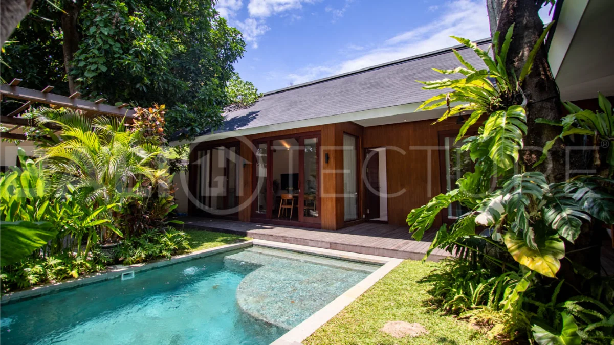 Tranquil-3-Bedroom-Tropical-Villa-for-Sale-in-Sanur-4