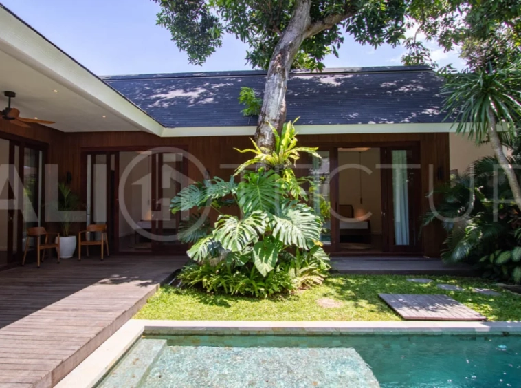Tranquil-3-Bedroom-Tropical-Villa-for-Sale-in-Sanur-5