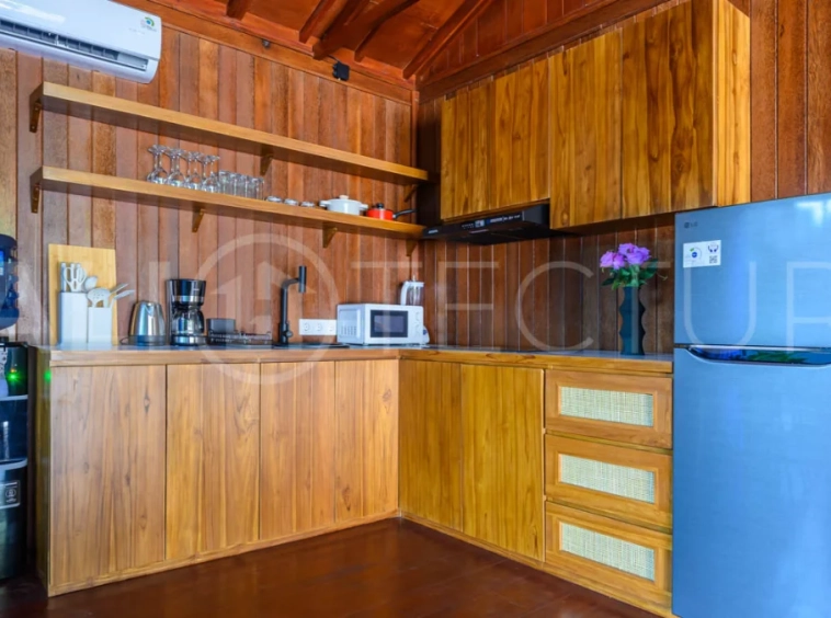 Wooden-Classic-2-Bedroom-Villa-for-Sale-in-Ungasan-8