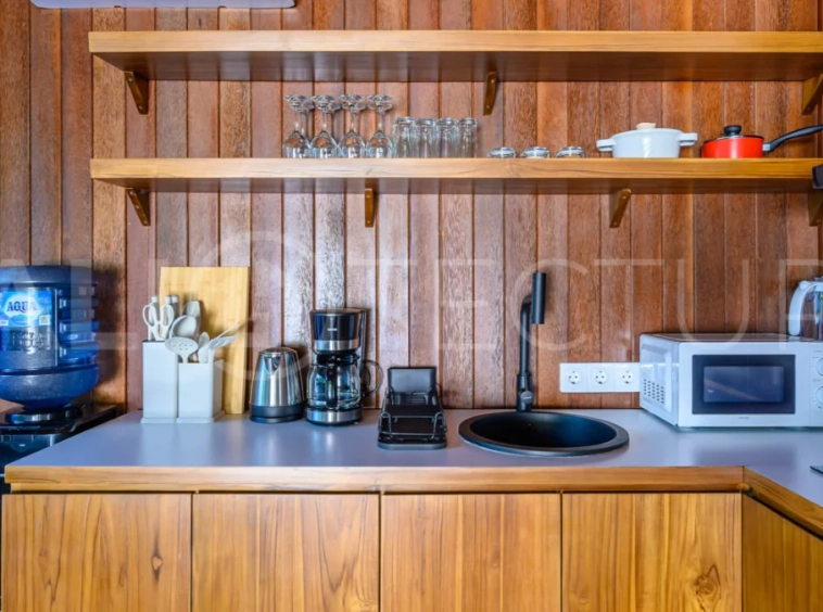Wooden-Classic-2-Bedroom-Villa-for-Sale-in-Ungasan-9