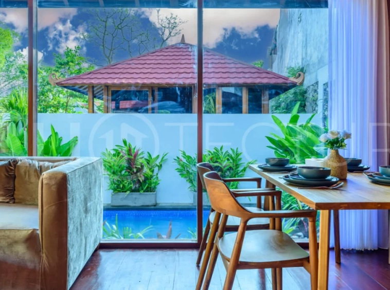 Wooden-Classic-2-Bedroom-Villa-for-Sale-in-Ungasan-12