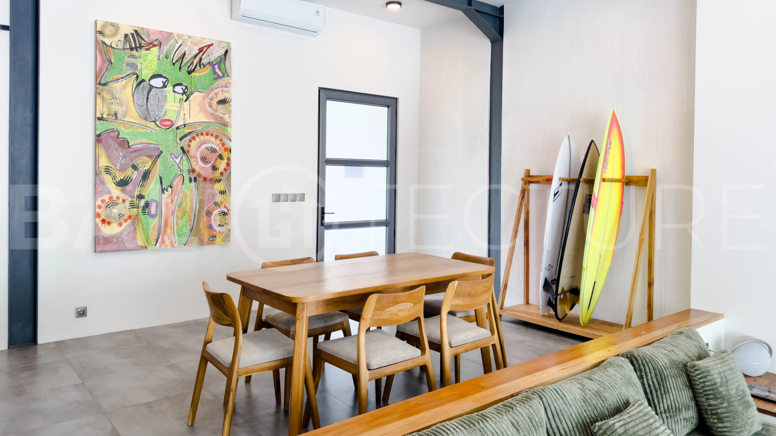 Contemporary Tropical Villa in Uluwatu – Move-In Ready Investment Opportunity11