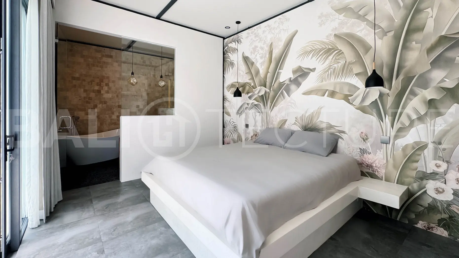 Contemporary Tropical Villa in Uluwatu – Move-In Ready Investment Opportunity7