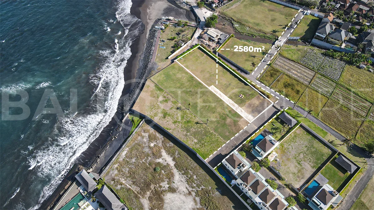 Beachfront-2580m2-Land-for-Sale-in-Pabean-Beach-Ketewel-1