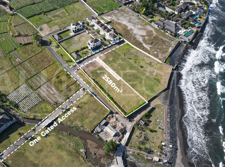 Beachfront-2580m2-Land-for-Sale-in-Pabean-Beach-Ketewel-3