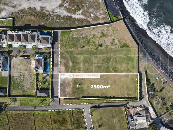 Beachfront-2580m2-Land-for-Sale-in-Pabean-Beach-Ketewel-4