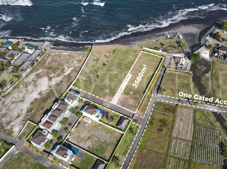 Beachfront-2580m2-Land-for-Sale-in-Pabean-Beach-Ketewel-5