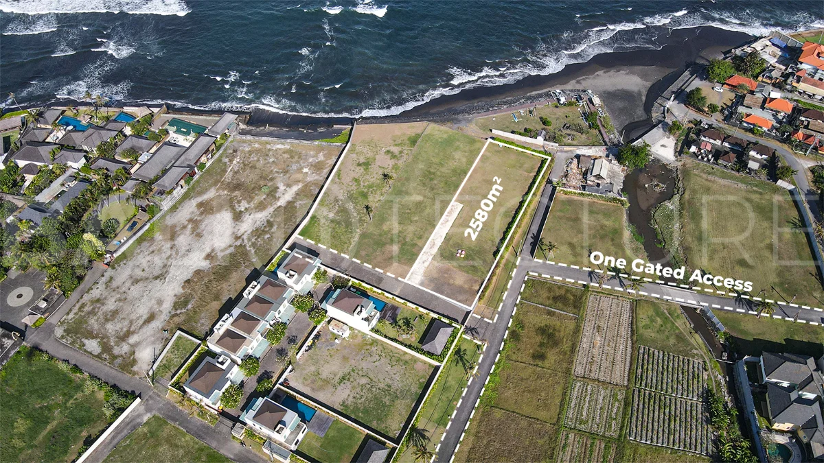 Beachfront-2580m2-Land-for-Sale-in-Pabean-Beach-Ketewel-5