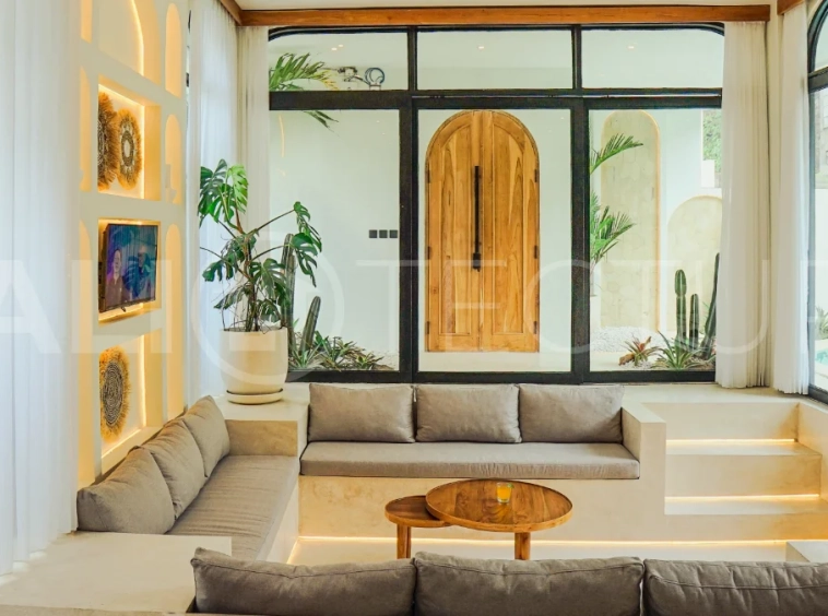 Charming-3-Bedroom-Villa-for-Sale-near-Melasti-Beach-Ungasan-10
