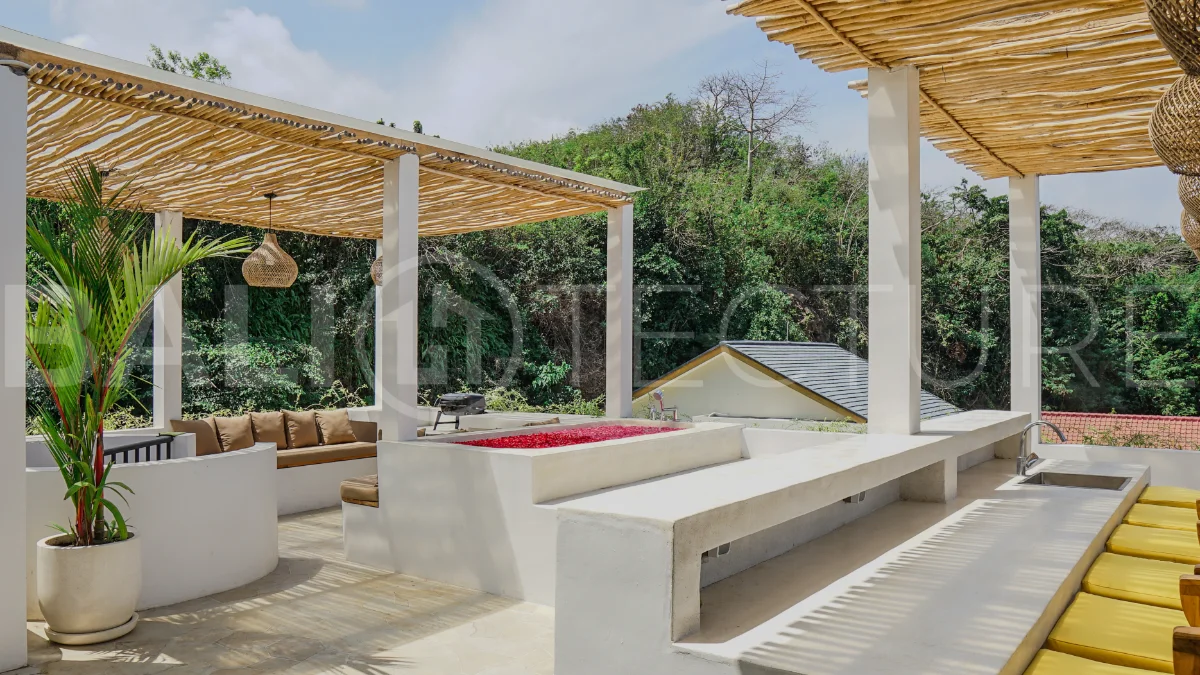 Charming-3-Bedroom-Villa-for-Sale-near-Melasti-Beach-Ungasan-19