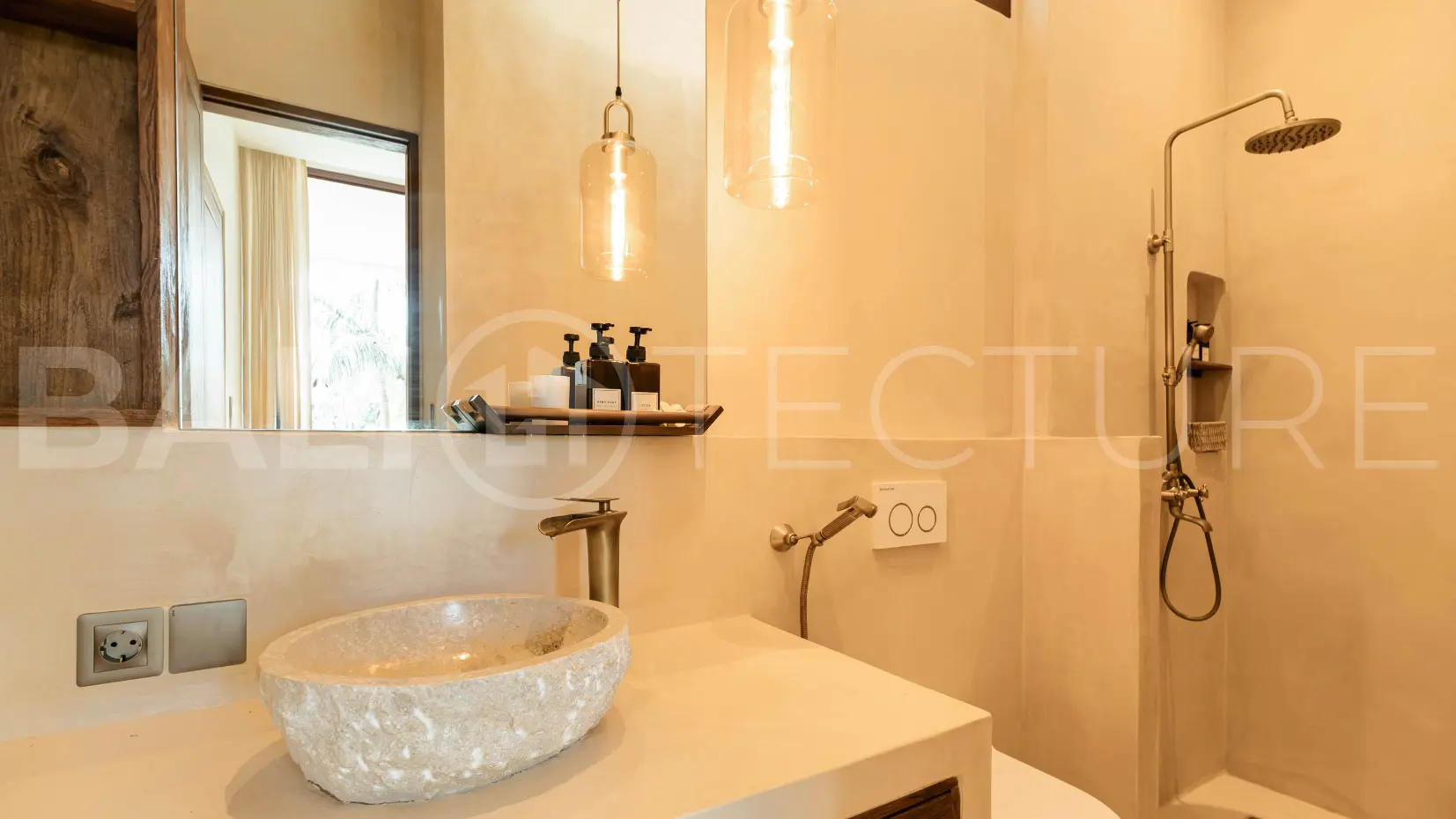 Peaceful 3BR Investment Villa with Jungle Views in Tabanan7