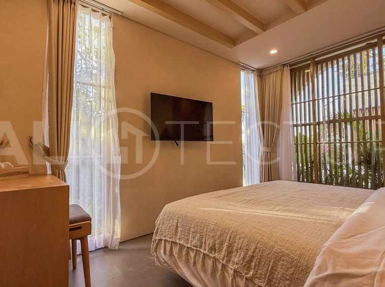 Modern-Tropical-3-Bedroom-Villa-for-Sale-in-Uluwatu-2