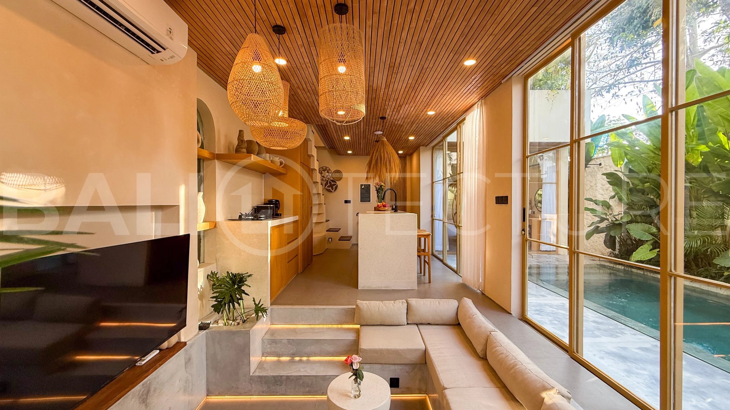 Modern-Tropical-3-Bedroom-Villa-for-Sale-in-Uluwatu-9