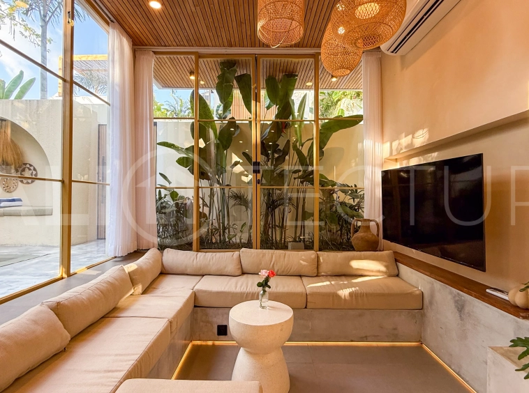 Modern-Tropical-3-Bedroom-Villa-for-Sale-in-Uluwatu-10