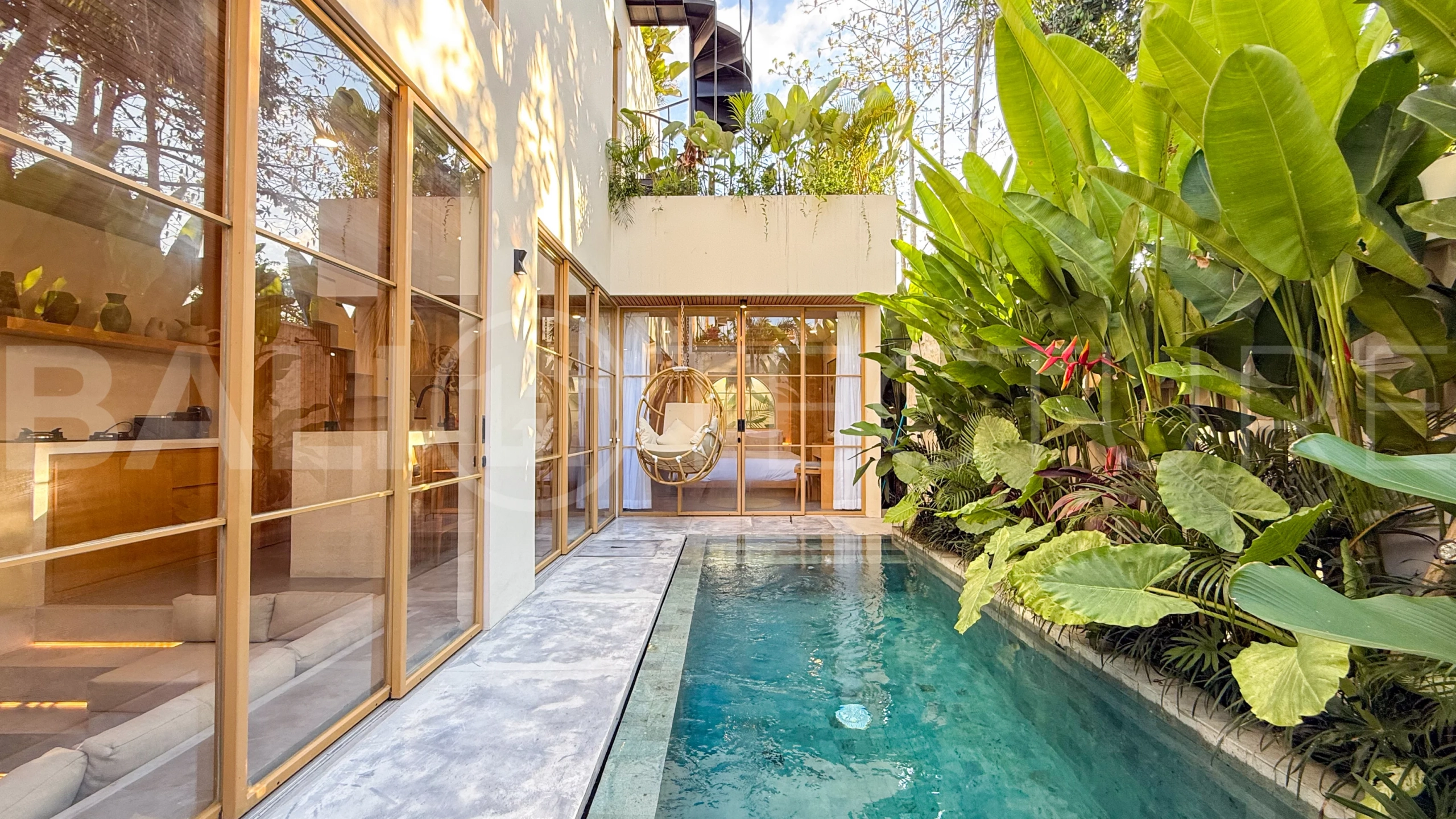 Modern-Tropical-3-Bedroom-Villa-for-Sale-in-Uluwatu-12