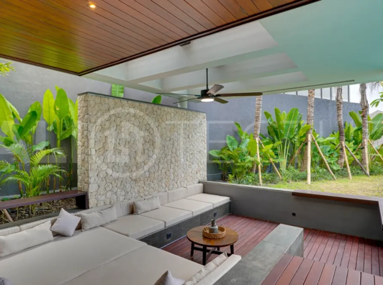 Brand New Luxury Freehold Villa with Private Pool in the Heart of Canggu12