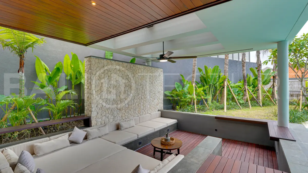 Brand New Luxury Freehold Villa with Private Pool in the Heart of Canggu12