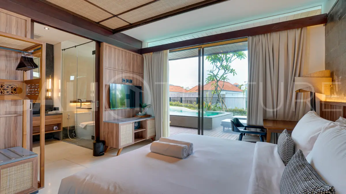 Brand New Luxury Freehold Villa with Private Pool in the Heart of Canggu15