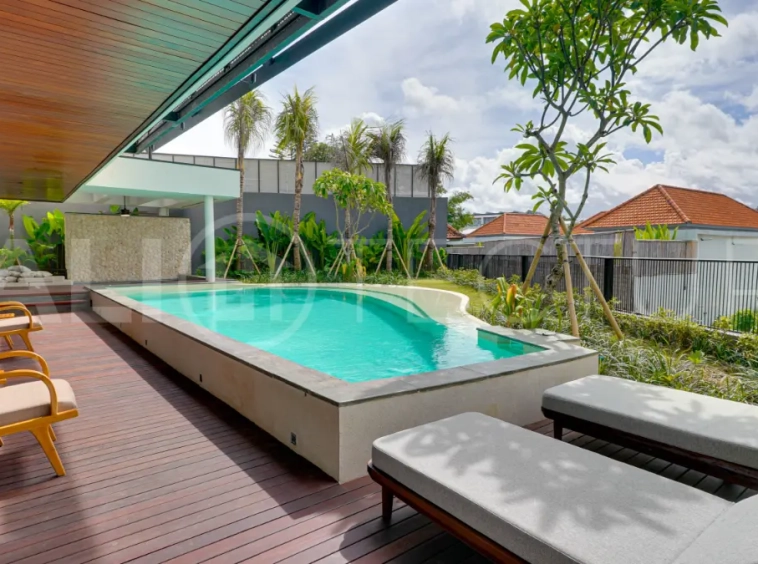 Brand New Luxury Freehold Villa with Private Pool in the Heart of Canggu5