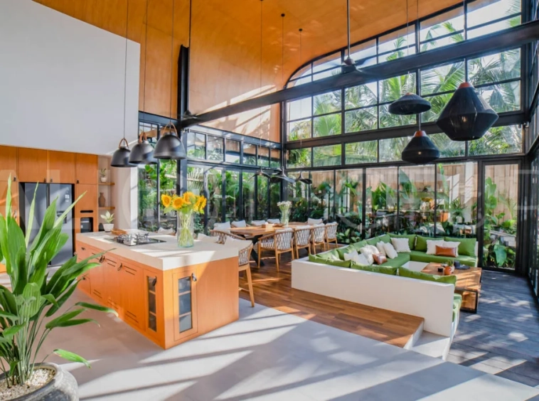 Fantastic-5-Bedroom-Ricefield-View-Villa-for-Sale-in-Cemagi-Beachside-6