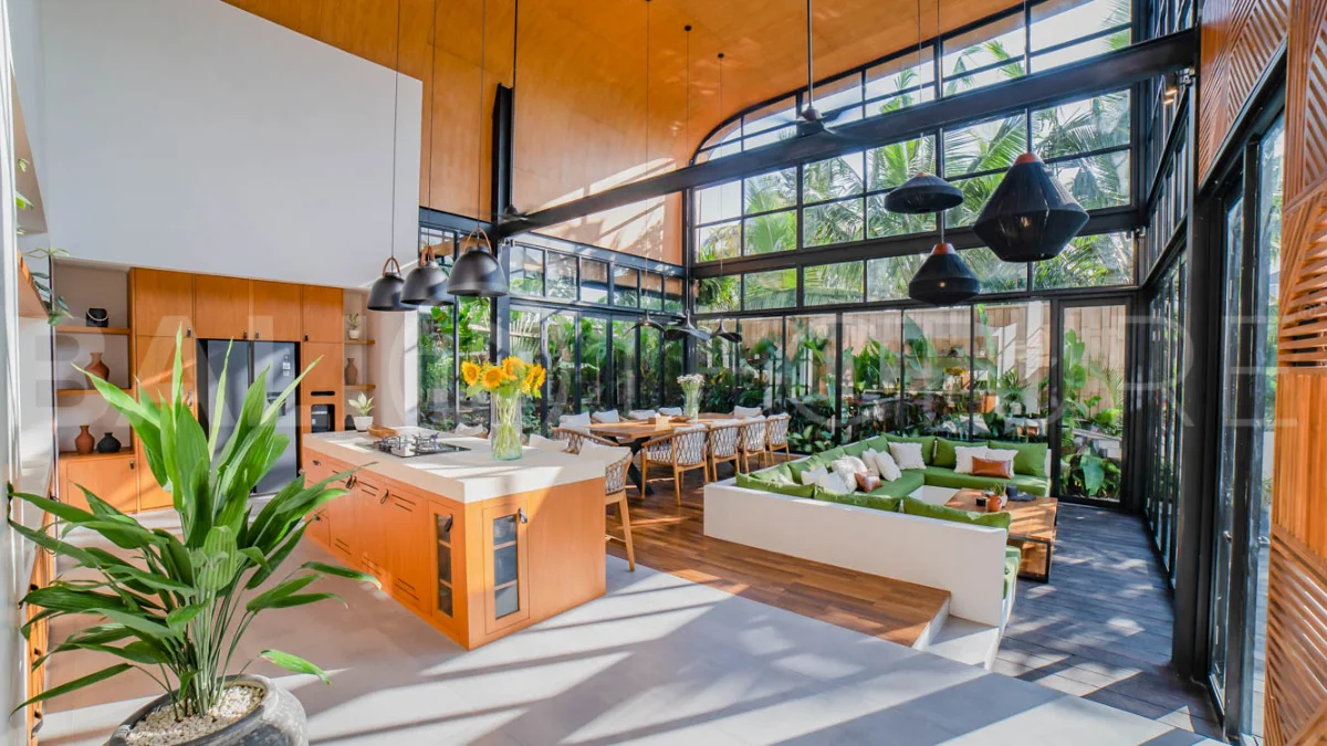Fantastic-5-Bedroom-Ricefield-View-Villa-for-Sale-in-Cemagi-Beachside-6