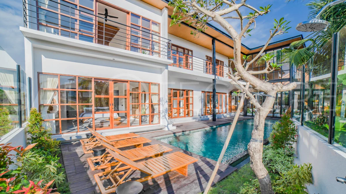 Fantastic-5-Bedroom-Ricefield-View-Villa-for-Sale-in-Cemagi-Beachside-13