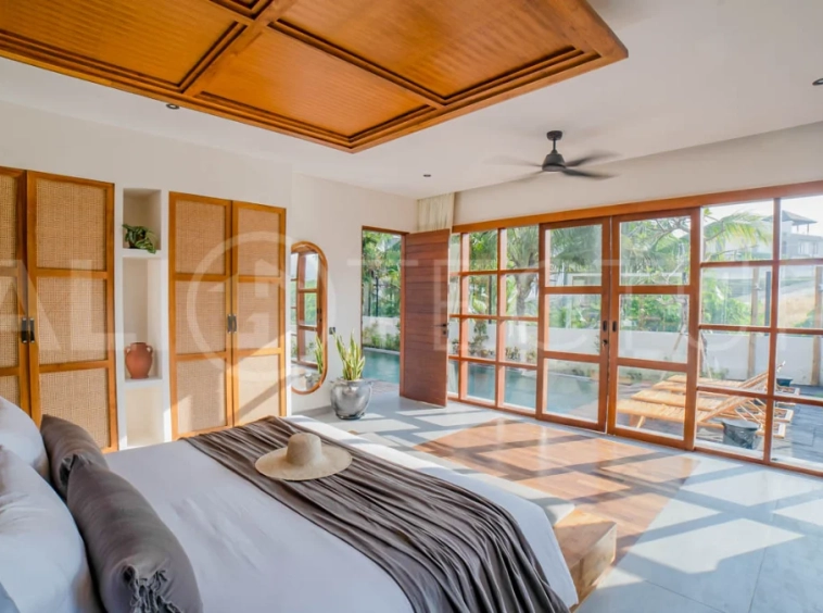 Fantastic-5-Bedroom-Ricefield-View-Villa-for-Sale-in-Cemagi-Beachside-18