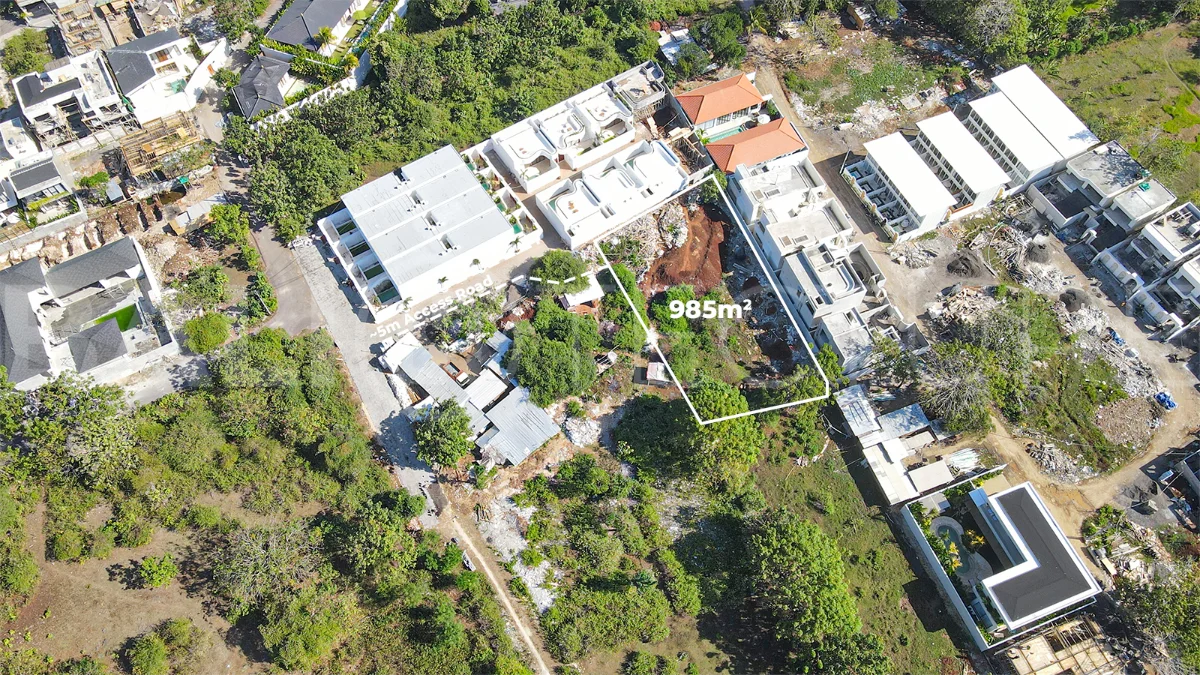 Investment-Land-for-Sale-Surrounded-by-Villas-Near-Balangan-Beach-4