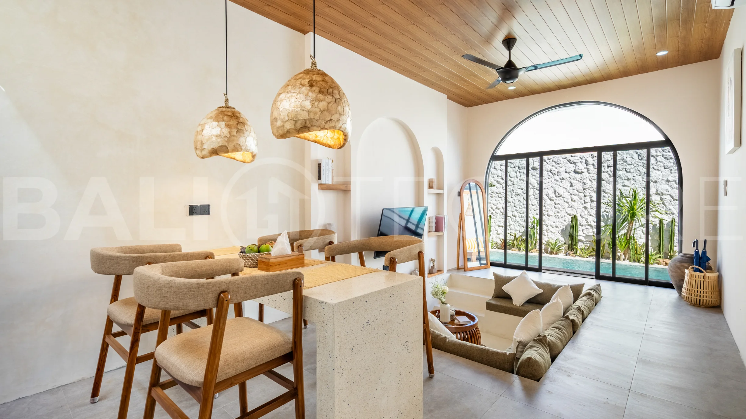 Newly-Built-2-Bedroom-Charming-Tropical-Villa-for-Sale-in-Ungasan-2