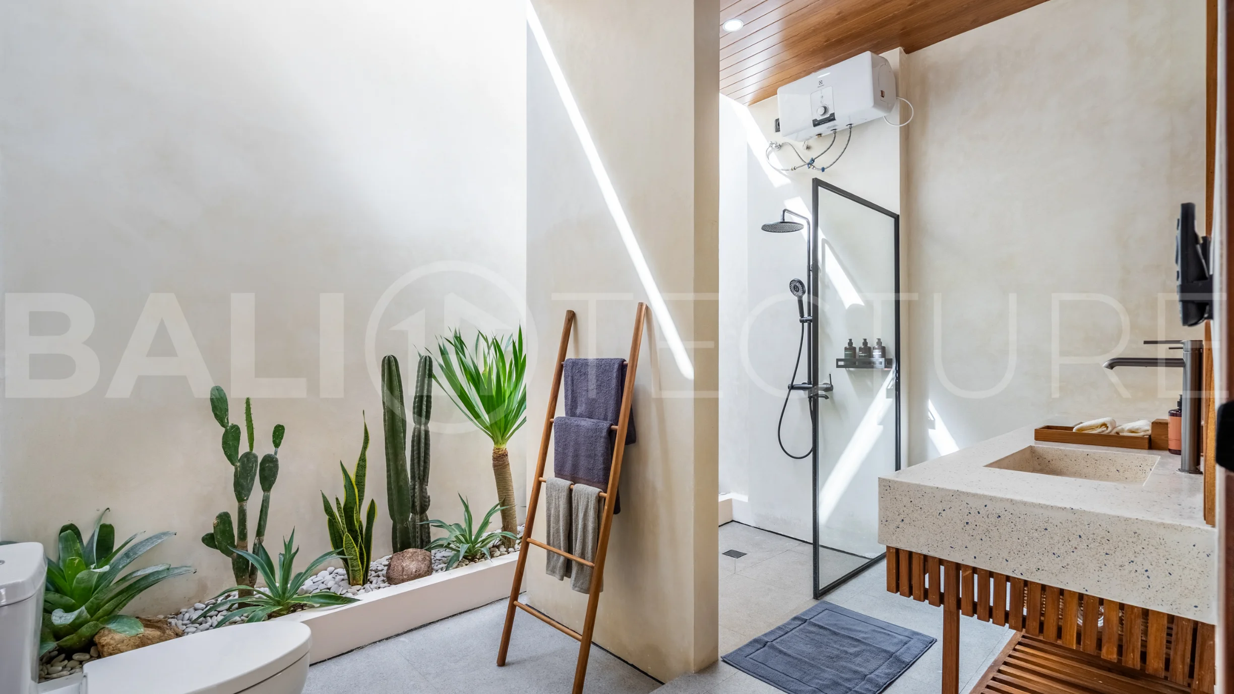 Newly-Built-2-Bedroom-Charming-Tropical-Villa-for-Sale-in-Ungasan-15