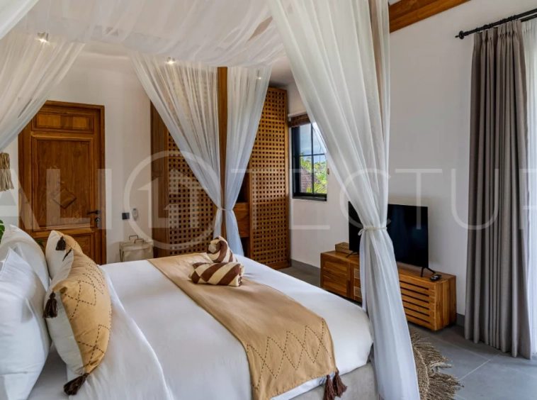 Private-2-Bedroom-Villa-for-Sale-in-a-Touristic-Area-of-Ubud-6