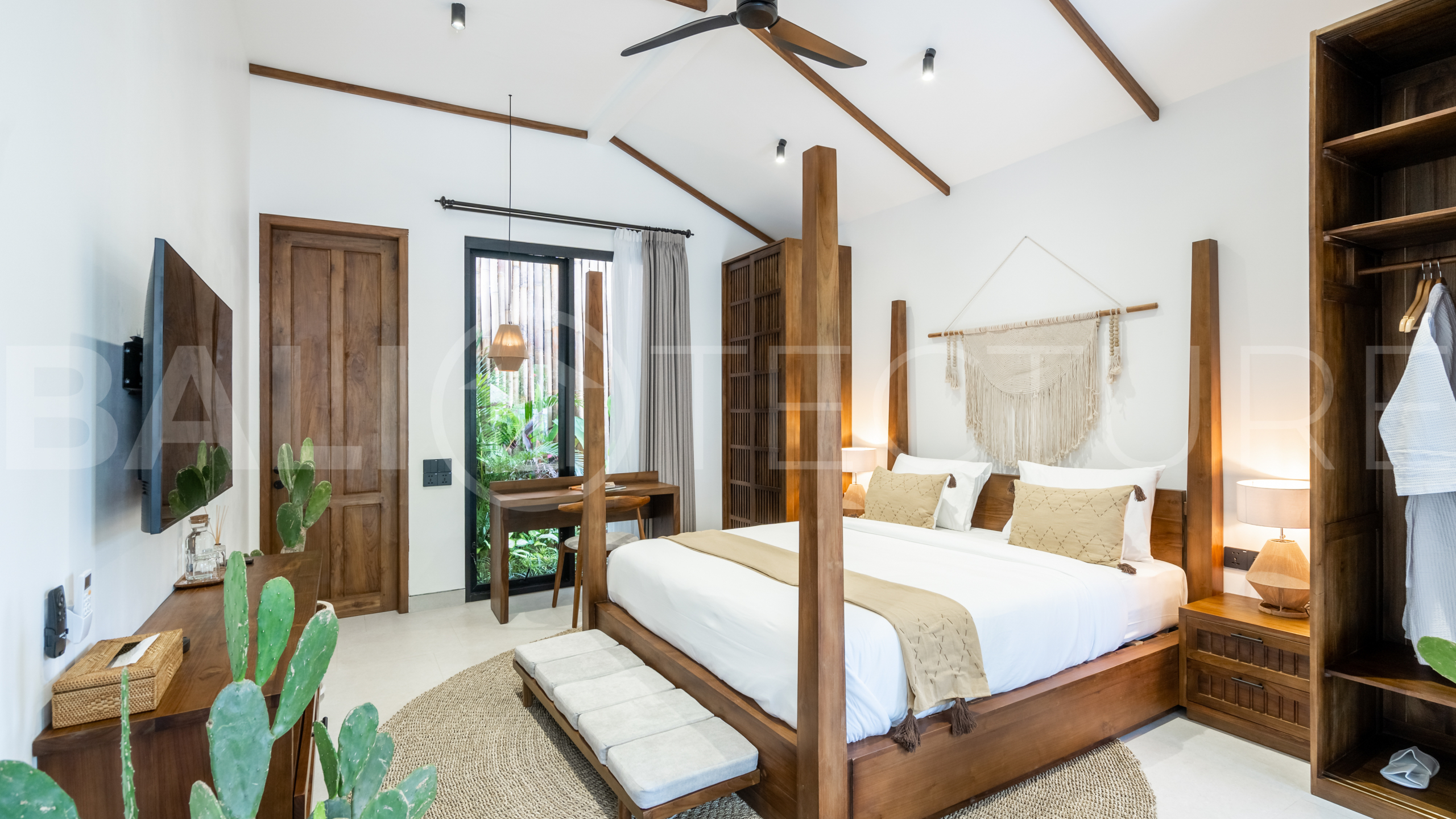 Relaxing-2-Bedroom-Villa-for-Sale-in-a-Peaceful-Area-of-Ubud-2