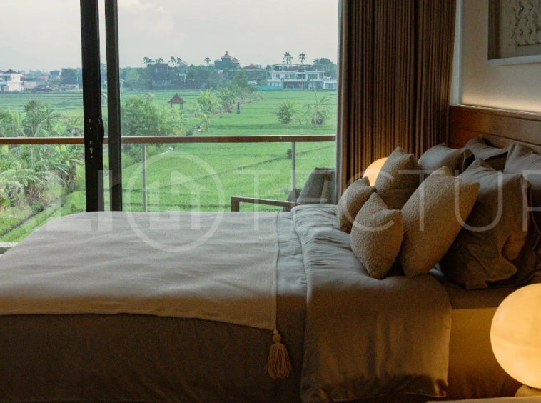 Ricefield-Views-3-Bedroom-Villa-for-Sale-in-Canggu-2