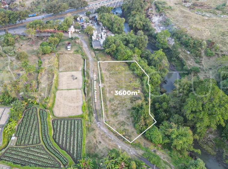 Riverside-3600m2-Land-for-Sale-near-Purnama-Beach-Ketewel-3