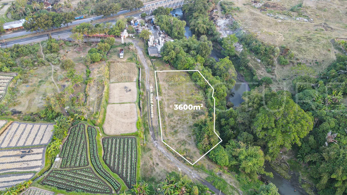 Riverside-3600m2-Land-for-Sale-near-Purnama-Beach-Ketewel-3