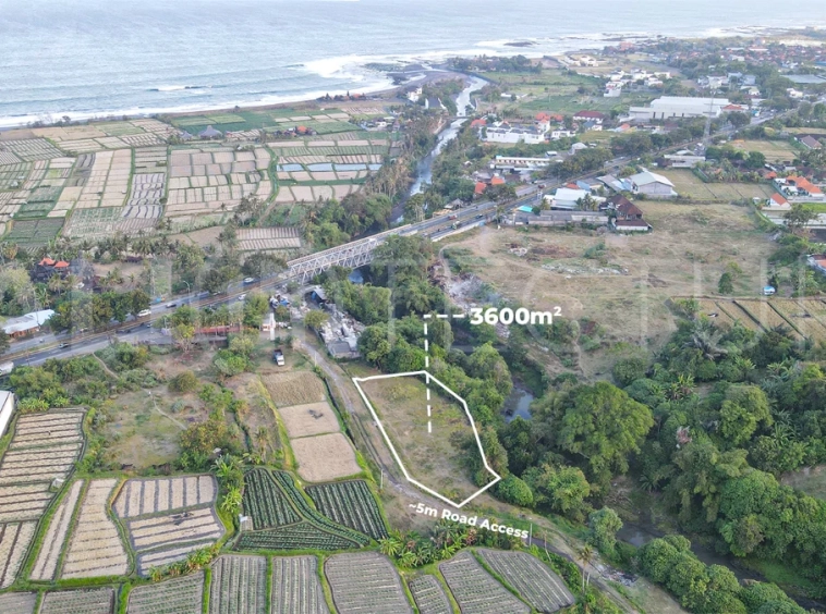 Riverside-3600m2-Land-for-Sale-near-Purnama-Beach-Ketewel-7