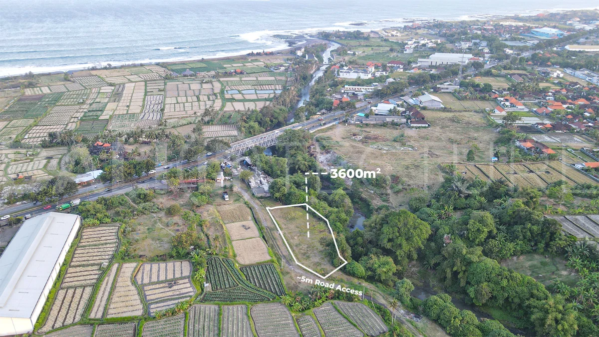 Riverside-3600m2-Land-for-Sale-near-Purnama-Beach-Ketewel-7