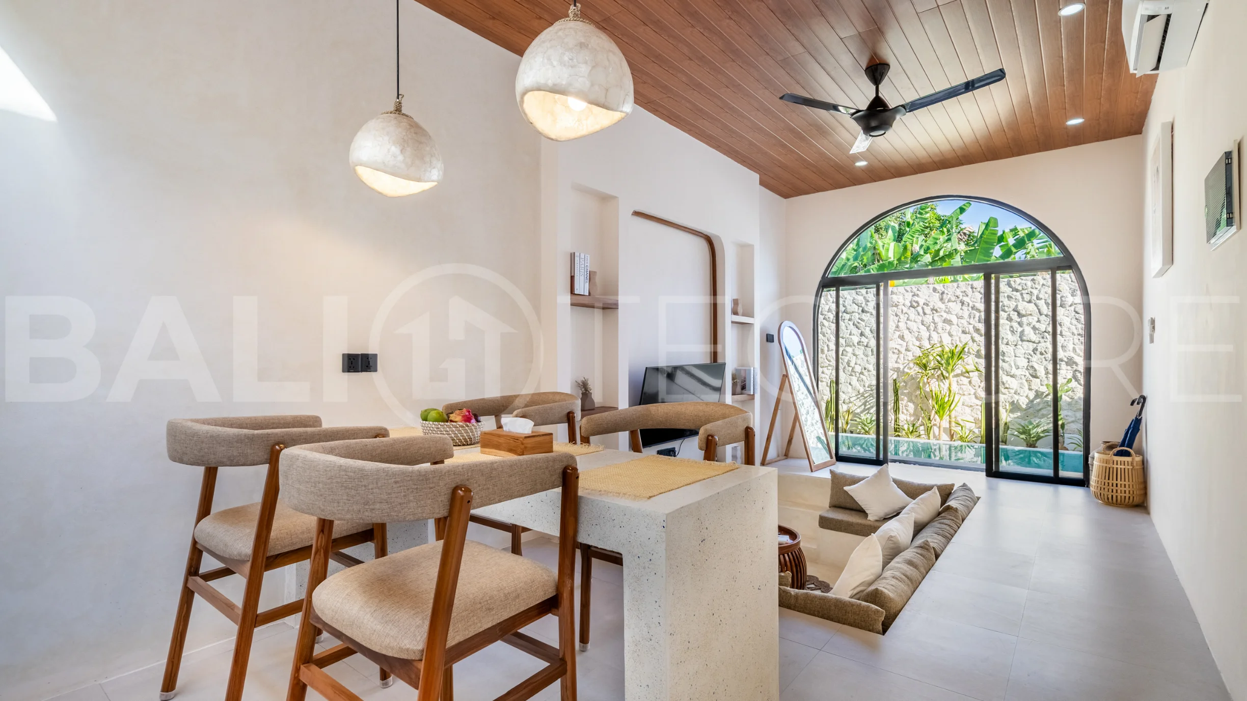 Tropical-2-Bedroom-Brand-New-Villa-for-Sale-in-Ungasan-2