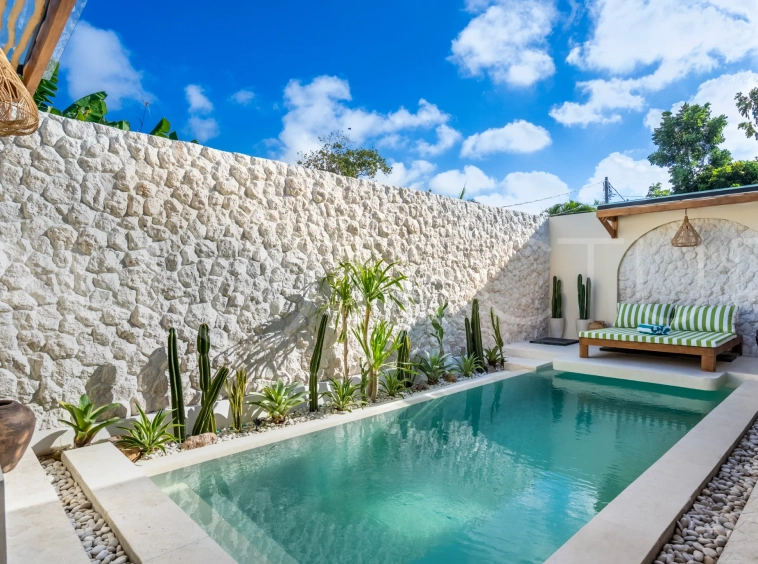 Tropical-2-Bedroom-Brand-New-Villa-for-Sale-in-Ungasan-7