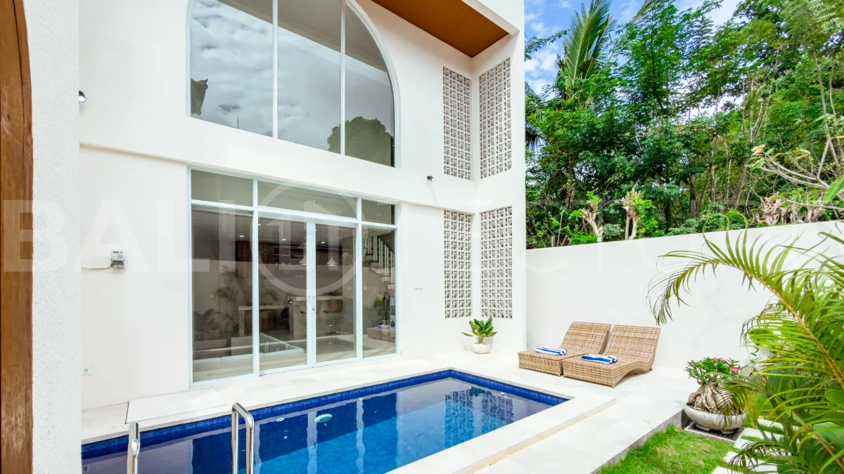 Brand new one bedroom villa for sale in Pecatu, Uluwatu, featuring modern two storey design, private swimming pool, fully furnished interiors, 90 sqm land, and a rare 50 year leasehold.
