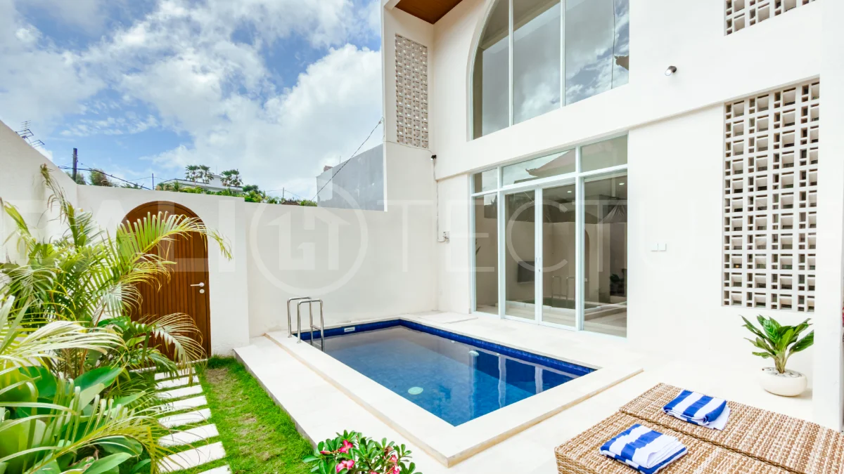 Brand new one bedroom villa for sale in Pecatu, Uluwatu, featuring modern two storey design, private swimming pool, fully furnished interiors, 90 sqm land, and a rare 50 year leasehold.