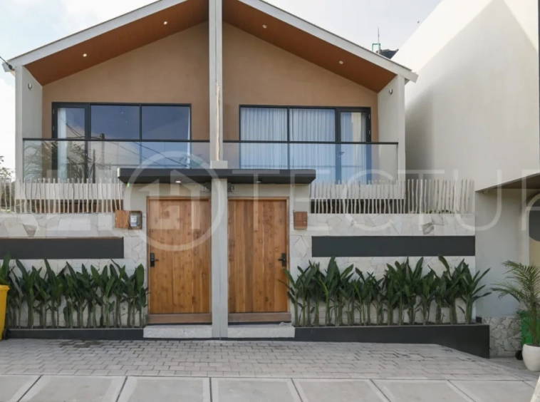 Brand-new 2-bedroom villa for sale in Pecatu, Uluwatu, featuring a modern two-storey design, 55 m² of land, 70 m² of building space, and a private jacuzzi, close to beaches, restaurants, cafés, gyms, golf, and renowned beach clubs.