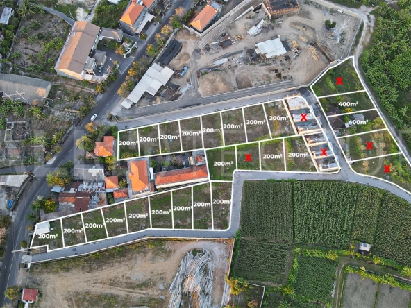 Pink Zone tourism land near Padang Galak Beach, Sanur, with ocean views, paved access, and flexible 25-year leasehold plots.
